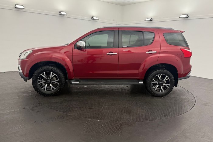 2021 Isuzu MU-X LS-T