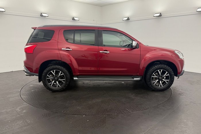 2021 Isuzu MU-X LS-T