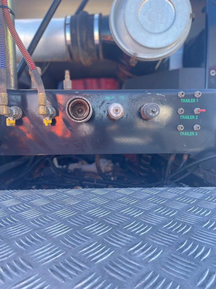 2021 Kenworth K200 White