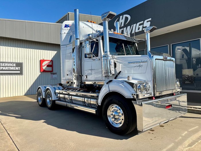 2018 Western Star 4864Fxb With 40