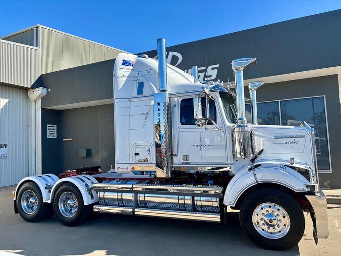 2018 Western Star 4864Fxb With 40