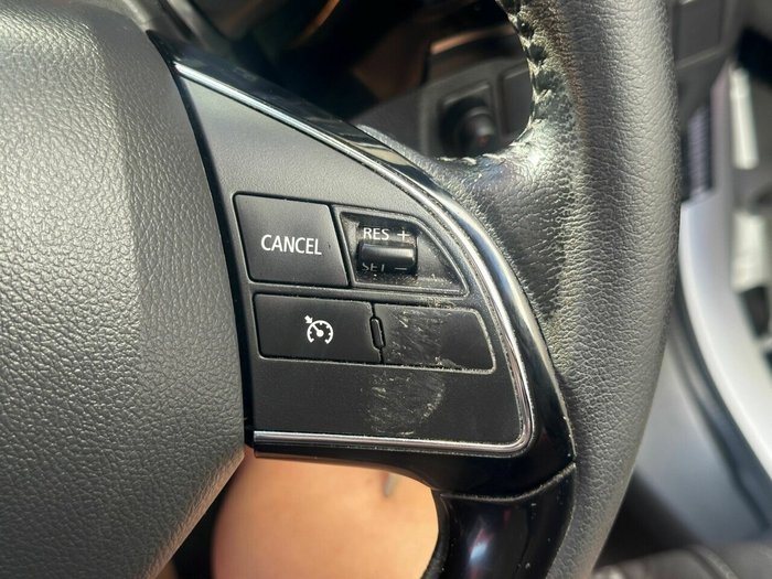 2017 Mitsubishi Outlander ES