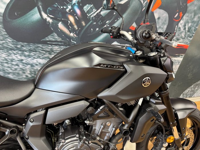 2025 Yamaha 2025 YAMAHA 655CC MT07LAS Black
