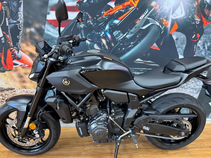 2025 Yamaha 2025 YAMAHA 655CC MT07LAS Black