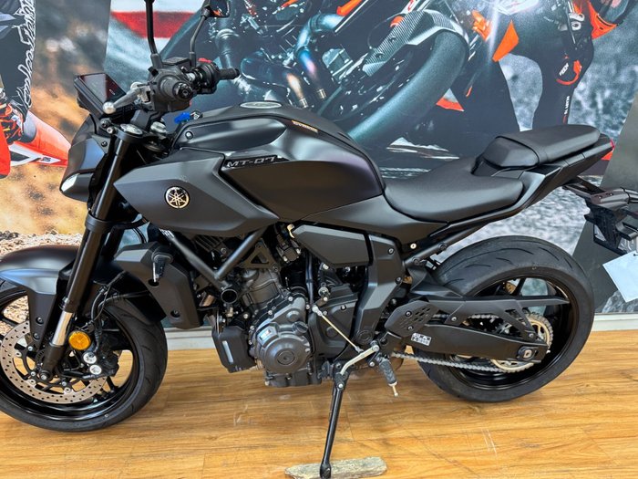 2025 Yamaha 2025 YAMAHA 655CC MT07LAS Black