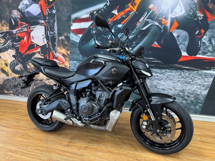 2025 Yamaha 2025 YAMAHA 655CC MT07LAS Black