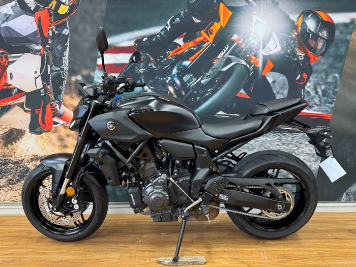 2025 Yamaha 2025 YAMAHA 655CC MT07LAS Black