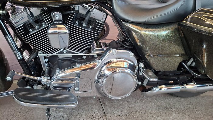 2016 Harley-davidson FLHXS STREET GLIDE SPECIAL HC BLACK GOLD FLAKE