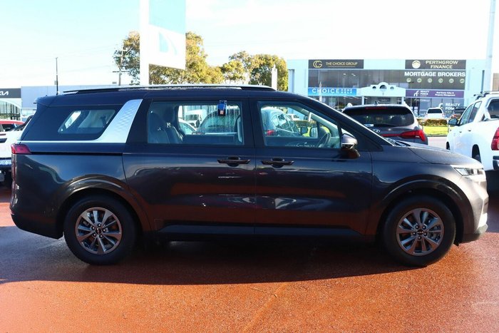 2023 Kia Carnival S