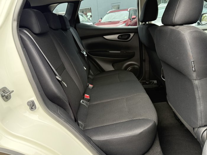 2014 Nissan QASHQAI ST