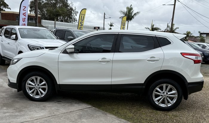 2014 Nissan QASHQAI ST
