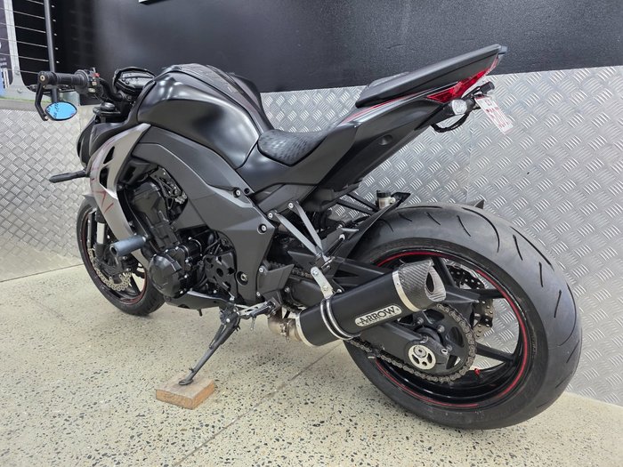 2019 Kawasaki Z1000 BLACK