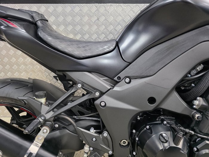 2019 Kawasaki Z1000 BLACK