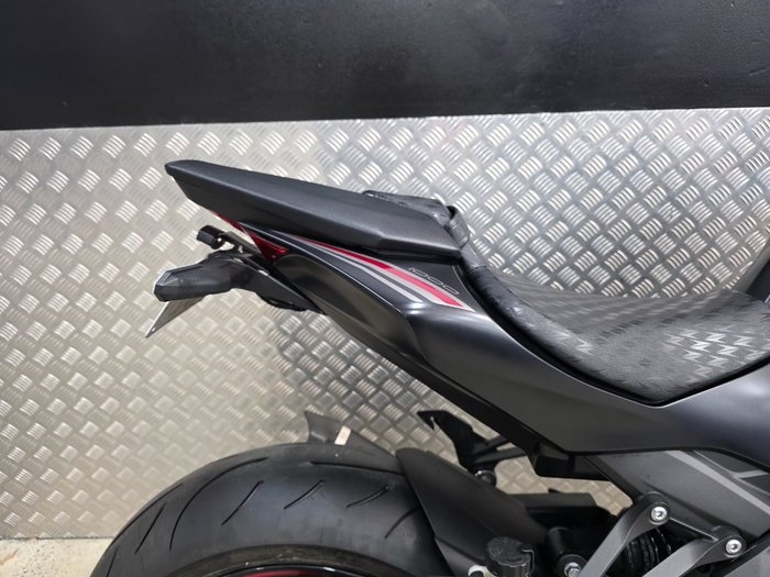 2019 Kawasaki Z1000 BLACK