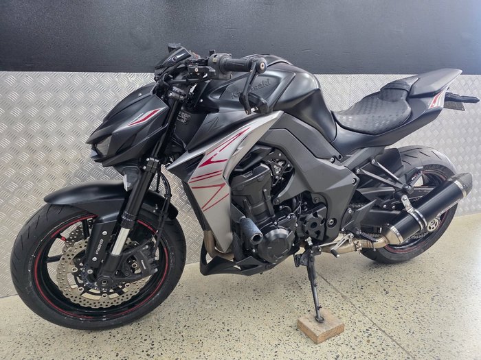 2019 Kawasaki Z1000 BLACK