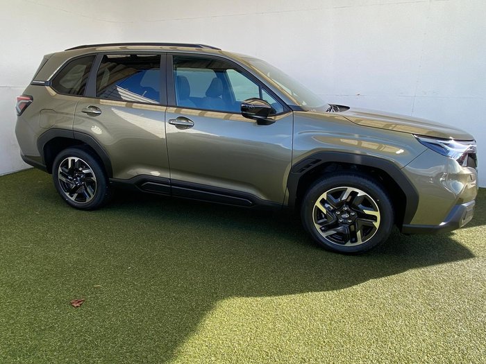 2025 Subaru Forester Touring