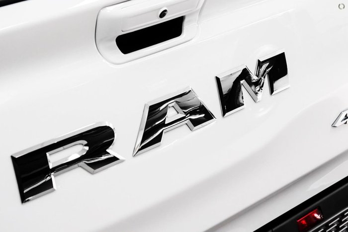 2025 RAM 1500 Laramie Sport Hurricane SO RamBox