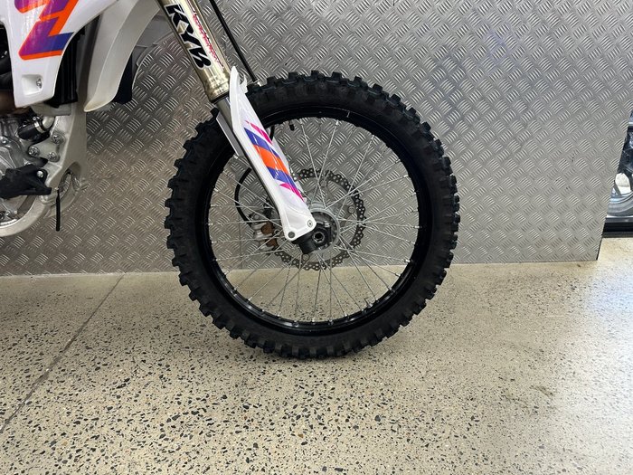 2024 Yamaha YZ450F WHITE