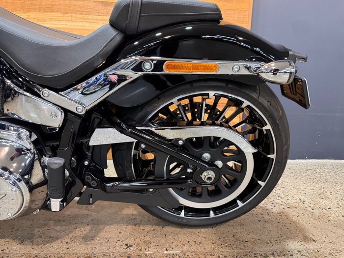 2024 Harley-davidson FXBR BREAKOUT (117) BLACK