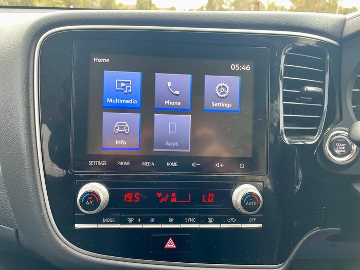 2021 Mitsubishi Outlander LS