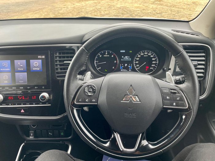 2021 Mitsubishi Outlander LS