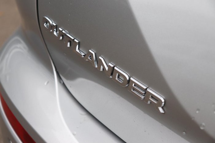 2025 Mitsubishi Outlander Aspire