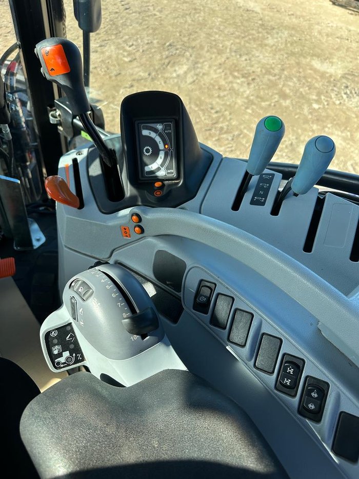 2019 New Holland T6050 Plus BLUE