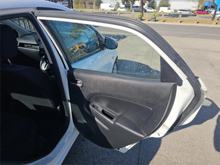 2013 Mazda 2 Neo DE Series 2 MY13 Crystal White Pearl