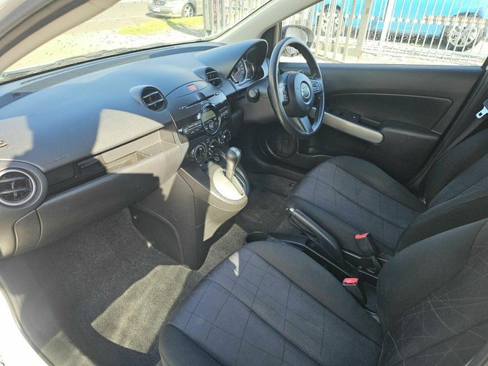 2013 Mazda 2 Neo DE Series 2 MY13 Crystal White Pearl