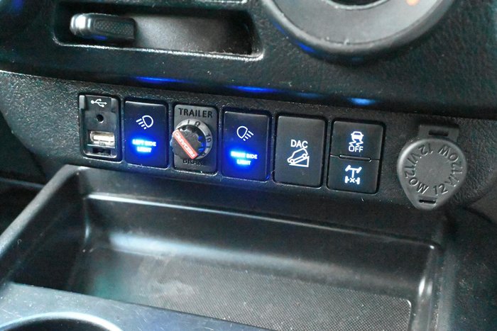 2021 Toyota Hilux SR GUN126R 4X4 Dual Range Glacier White