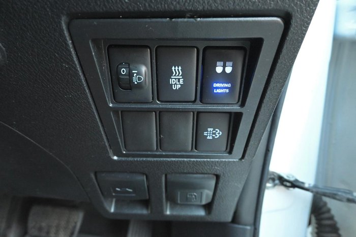 2021 Toyota Hilux SR GUN126R 4X4 Dual Range Glacier White