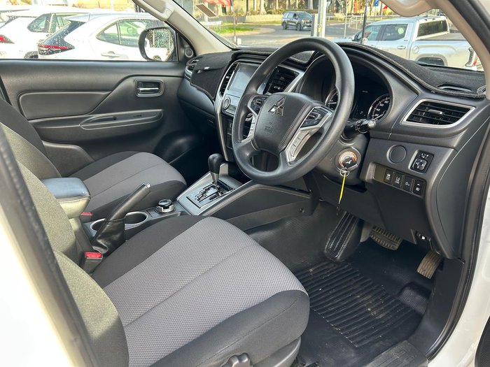 2021 Mitsubishi Triton GLX+ MR MY21 4X4 Dual Range White
