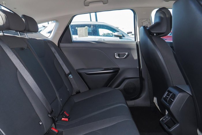 2025 Kia K4 Sport CL4m MY25 Clear White