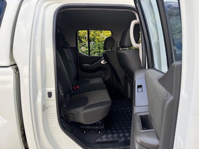 2012 Nissan Navara ST D40 Series 6 4X4 Dual Range Arctic White