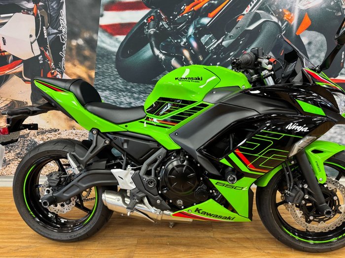 2024 Kawasaki NINJA 650L KRT GREEN