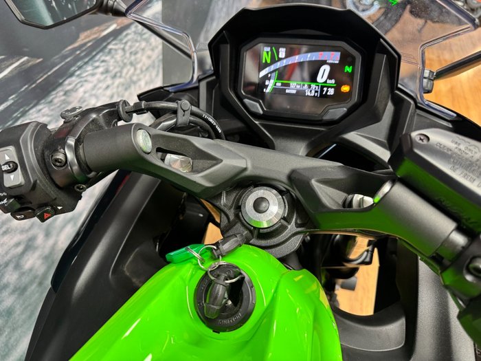 2024 Kawasaki NINJA 650L KRT GREEN