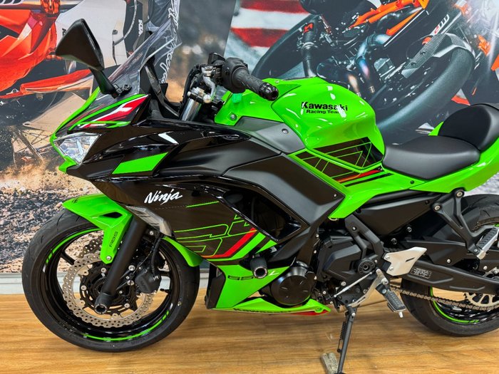 2024 Kawasaki NINJA 650L KRT GREEN