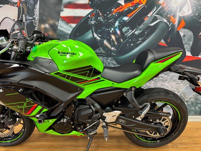 2024 Kawasaki NINJA 650L KRT GREEN