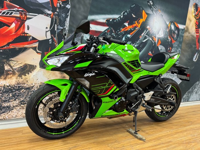 2024 Kawasaki NINJA 650L KRT GREEN