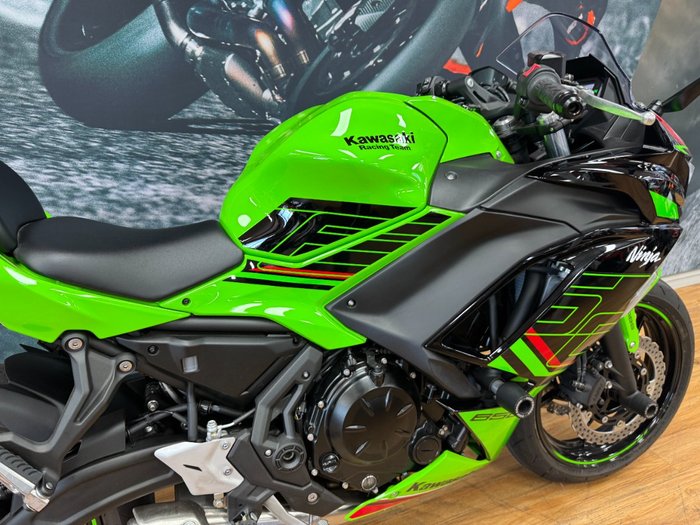 2024 Kawasaki NINJA 650L KRT GREEN
