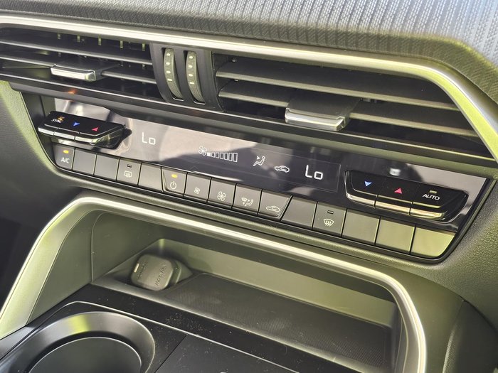 2025 Mazda CX-60 D50e Pure