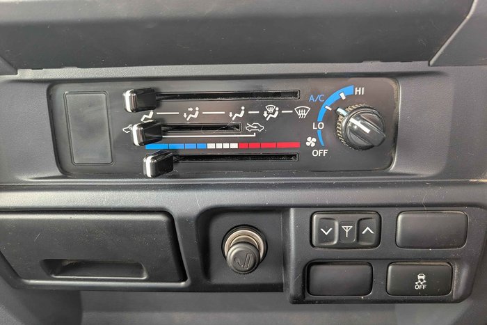 2022 Toyota Landcruiser GXL