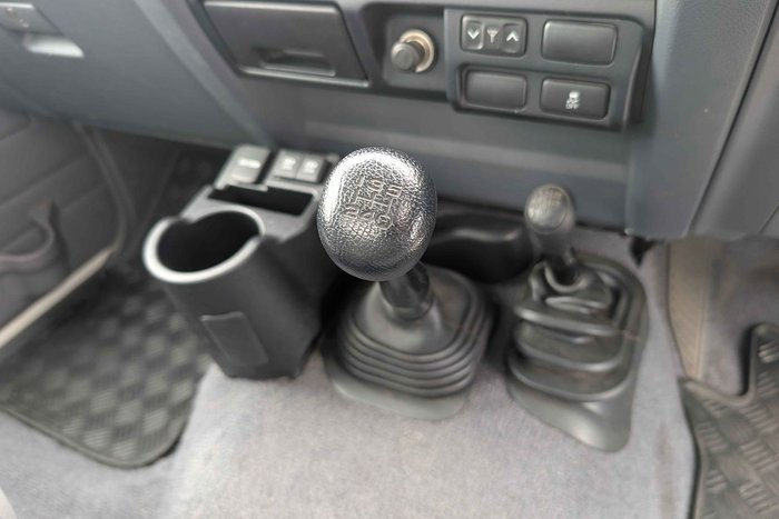 2022 Toyota Landcruiser GXL