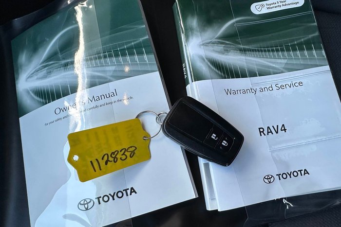 2021 Toyota RAV4 GXL