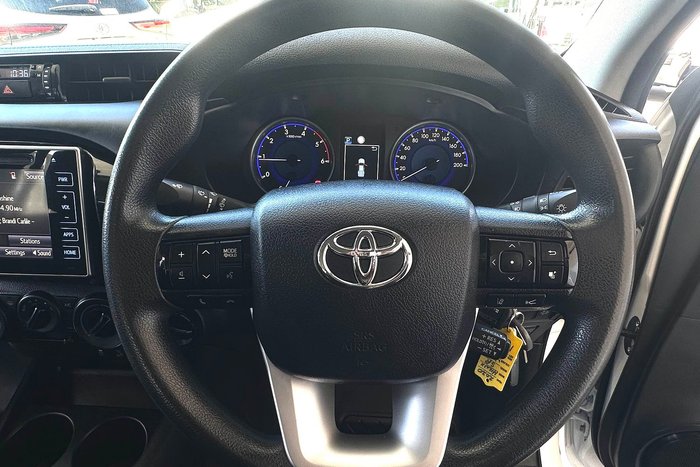 2020 Toyota Hilux SR