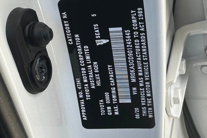 2020 Toyota Hilux SR