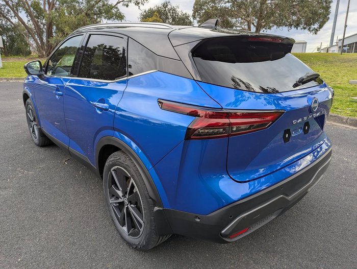 2024 Nissan QASHQAI Ti J12 MY24 Magnetic Blue with Pearl Black Roof