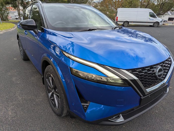 2024 Nissan QASHQAI Ti J12 MY24 Magnetic Blue with Pearl Black Roof