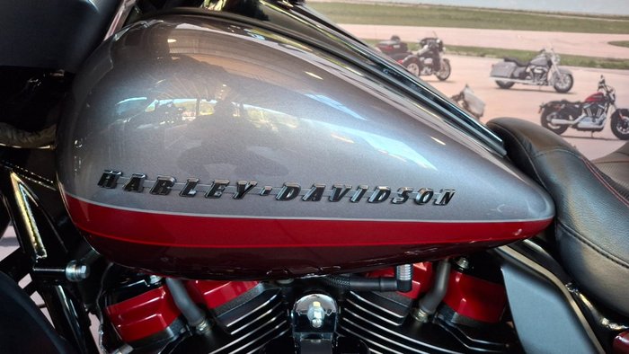 2019 Harley-davidson FLHTKSE CVO ULTRA LIMITED MAGNETIC GRAY / WINEBERRY