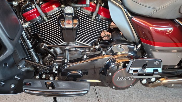 2019 Harley-davidson FLHTKSE CVO ULTRA LIMITED MAGNETIC GRAY / WINEBERRY